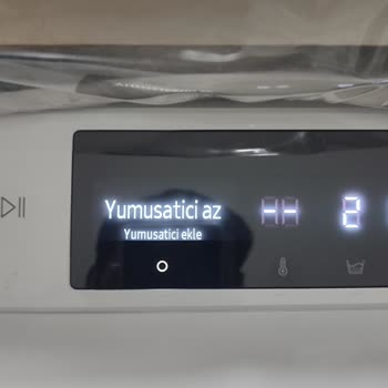 Samsung Yumuşatıcı Az Ekleyin Diyor Hazne Dolu Olmasına Rağmen