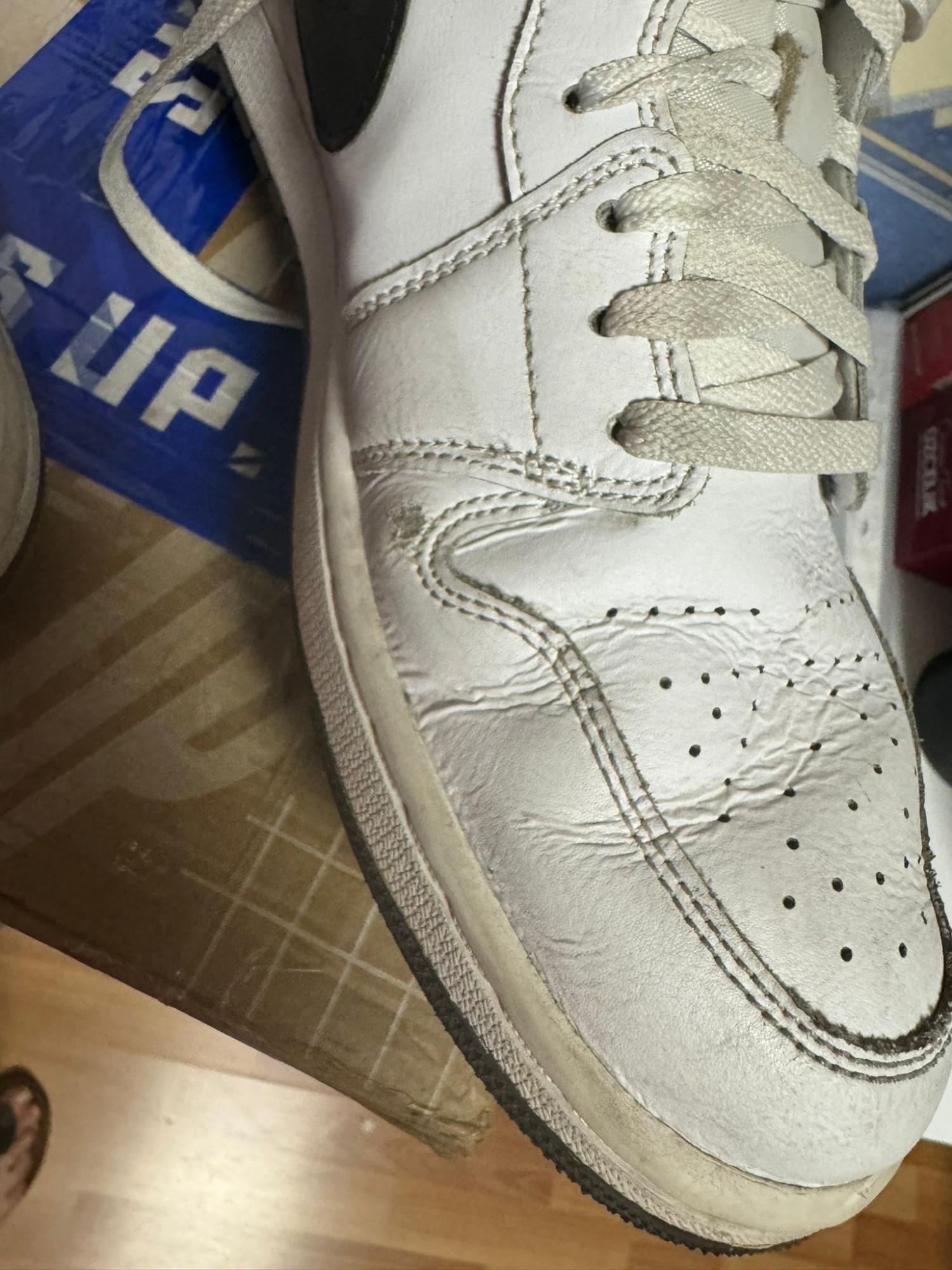 sneaks up air jordan