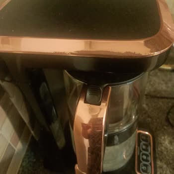 Karaca Robotea Pro 4in 1 Konuşan Çay Makinesi Renk Atması