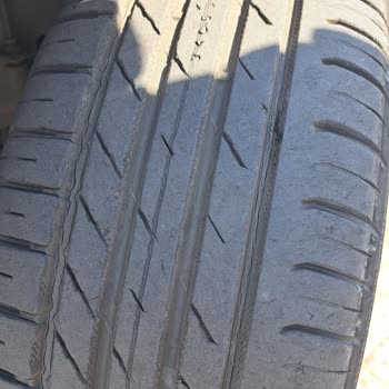 Nokian Yaz Lastiği Kanallarında Çatlaklar Oluştu.