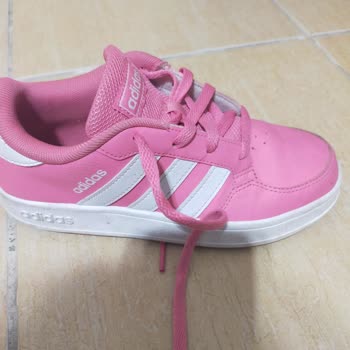 Adidas Kızımın Ayakları Yara Oldu