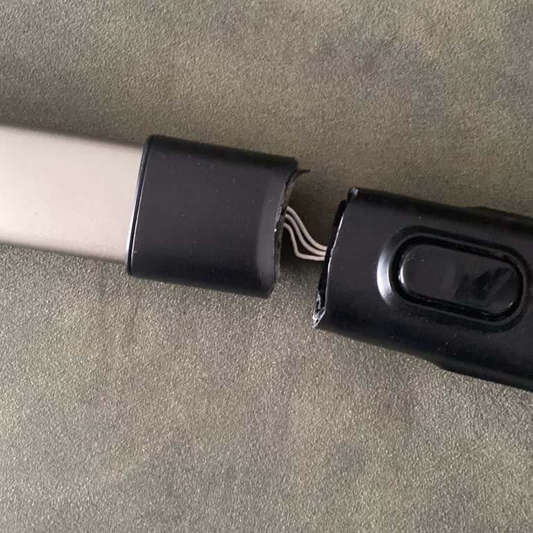 PHILIPS Ev Aletleri Süpürge Başlık Kırılması