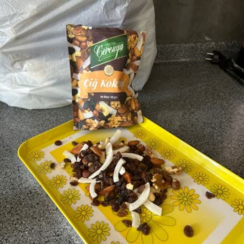 A101 Çerezya Çiğ Kuruyemiş Kurt Çıktı