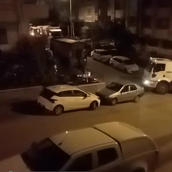 ABB - Ankara Büyükşehir Belediyesi Gece Saat 1'de Yol Çalışması Mı Olur!