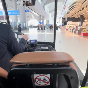 Iga Buggy, Refakatçimi Bos Yere Ödeme Yapmadı Diye Yanıma Almadı