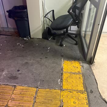 Şişli Hamidiye Etfal Eğitim ve Araştırma Hastanesi Hastane Temizliği Ve Donanımlar Üzerine Değerlendirme