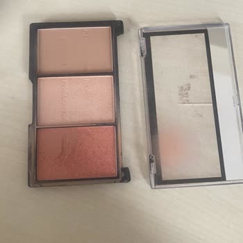 Revolution Beauty Revolution Allık Paleti