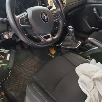 Renault Araç Hasarımı 7 Aydır Yapamadı