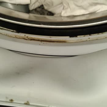 Profilo Kazan Lastik Koku Kir Bağlamış Gerekli Temizlik Yapıldığı Halde