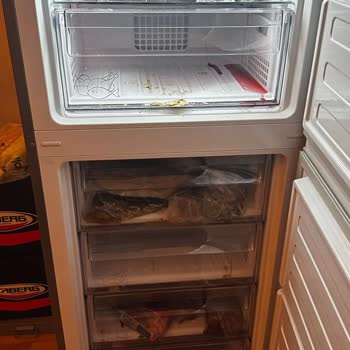 Arçelik Derin Dondurucu 2082EI