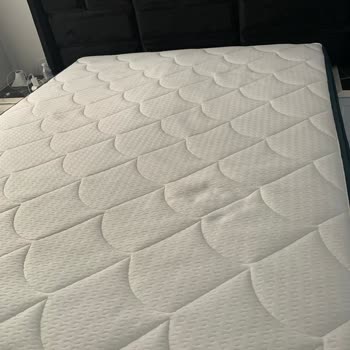 Puffy 1 Yıllık Yatakta Çökmeler Oldu Normal Diyerek Gittiler