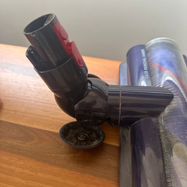 Dyson Gen 5 Turbo Başlığı Manevra Pimleri Kırıldı