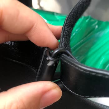 Deichmann Problemli Ürün Satıyor!