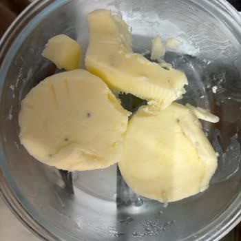 Bosch KGN86AID2N Soğutmayan Buzdolabı Ve Satış Sonrası Ayıbı