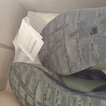 adidas 2 Ayakkabı Aynı Sorun Biri Onaylı Biri Değil