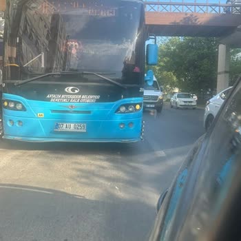 Antalya Büyükşehir Belediyesi Antalya Büyükşehir Belediye Otobüsü Arabama Vurup Kaçtı