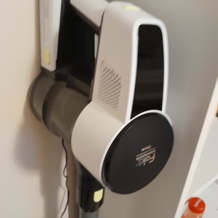 Yeni Aldığım Fakir Şarjlı Süpürge Çalışmıyor, Acil Değişim İstiyorum