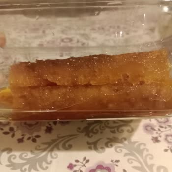 Tekbaş Peynir Helvası ve Dondurma Eksik Ürün Satışı Yapılıyor.