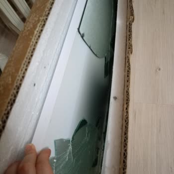Vivense 2. Kez Kırık Gelen Ayna