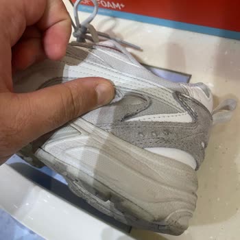 Deichmann Kusurlu Sattığı Ürüne Müşterinin Hatası Gibi Göstermesi