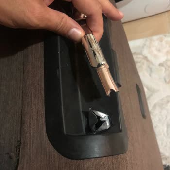 THY Sıkışan Uçak Kapısı Ve Hasar Görüp Tazmin Edilmeyen Bavul Skandalı