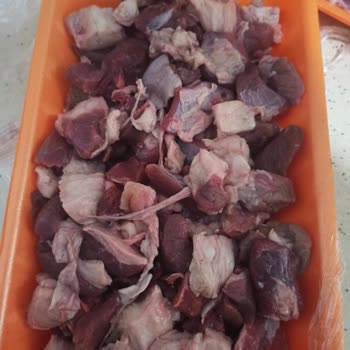 Köfteci Yusuf Sağlıksız Ürün Ve Müşteri Memnuniyetsizliği