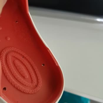 FLO Ayakkabı FLO Dan 2 Ay Önce Aldığım Çocuk Sandaleti Parçalandı!