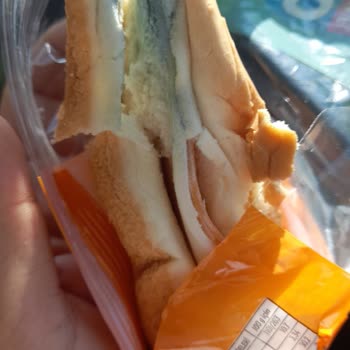 BİM'den Aldığım Bozulmuş Dardanel Mister No Hindi Fümeli Soğuk Sandviç