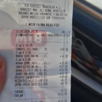 BİM'den Aldığım Bozulmuş Dardanel Mister No Hindi Fümeli Soğuk Sandviç