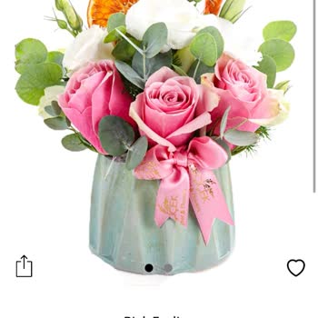 Taze Çiçek (tazecicek.com) Sipariş Edilen Çiçekler Görselden Farklı Geldi