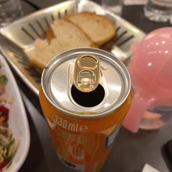 Sineklerin İstilasına Karşı Kötü Hizmet: Köfteci Yusuf'ta Rahatsız Edici Deneyim