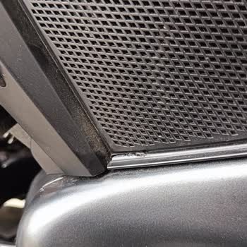 Bajaj Rs200 Grenaj Çatlaması