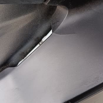 Bajaj Rs200 Grenaj Çatlaması