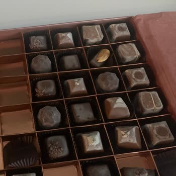 Divan Pastaneleri Divanın Bozuk Çikolatası