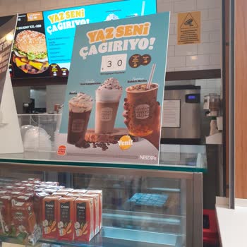 Burger King Yanıltıcı Reklam Ve Menülerde Mayonez Vermiyor