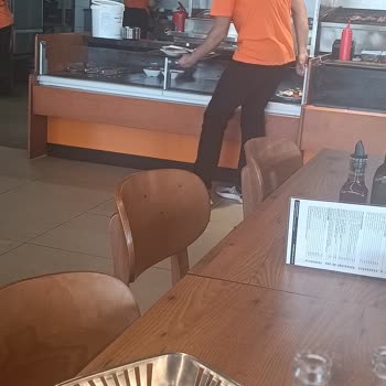 Polatlı Köfteci Yusuf'ta Hijyen Sorunu Ve Sinek İstilası