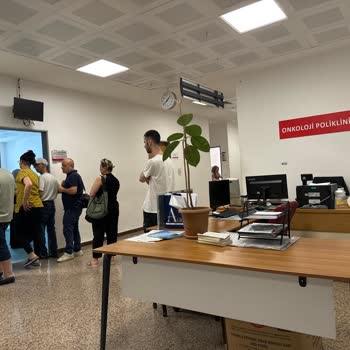 Şişli Hamidiye Etfal Eğitim ve Araştırma Hastanesi Kimse İşini Yapmıyor.
