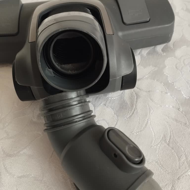 Arzum Süpürge Başlığı Kırıldı