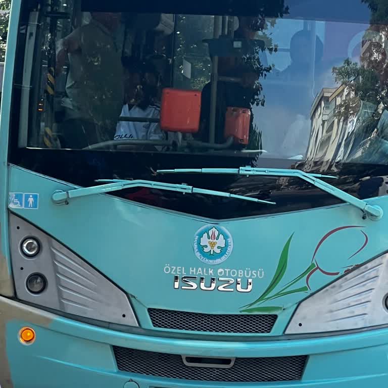 Manisa Büyükşehir Belediyesi Otobüs Şoförü Mü Ralli Şoförü Mü Belli Değil