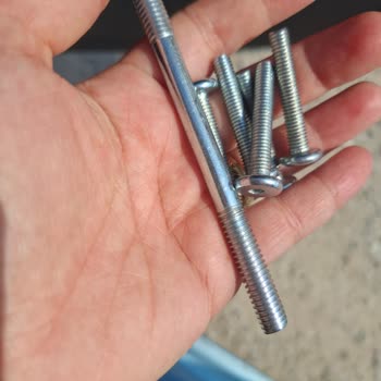 Aras Kargo Ağır Kutuları Adres Eksik Deyip Teslim Etmiyor!