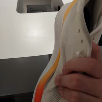 Adidas Kusurlu Ürün Red.