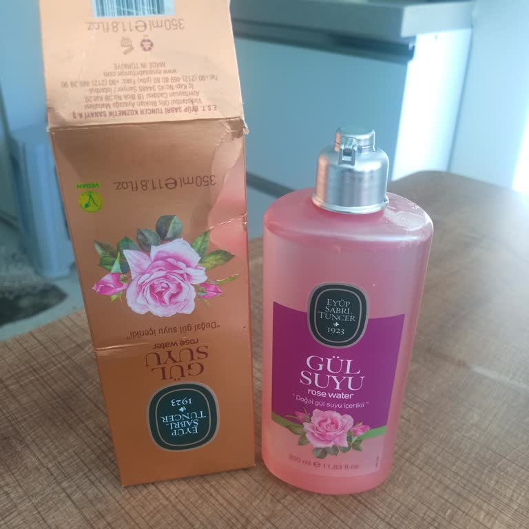 Eyüp Sabri Tuncer Gül Suyu Yakıyor