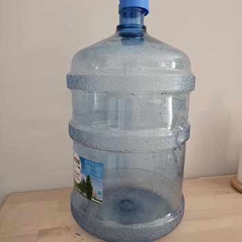 Pınar Su Patlak Damacana Teslimatı