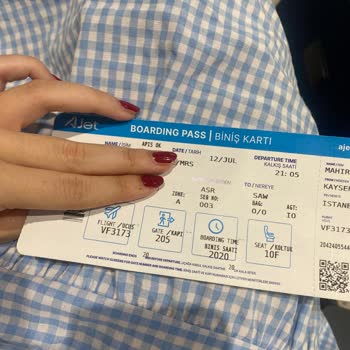 AJet (Anadolu Jet) Uçuş Bilgilendirme Eksikliği Ve Online Check-in Sorunu