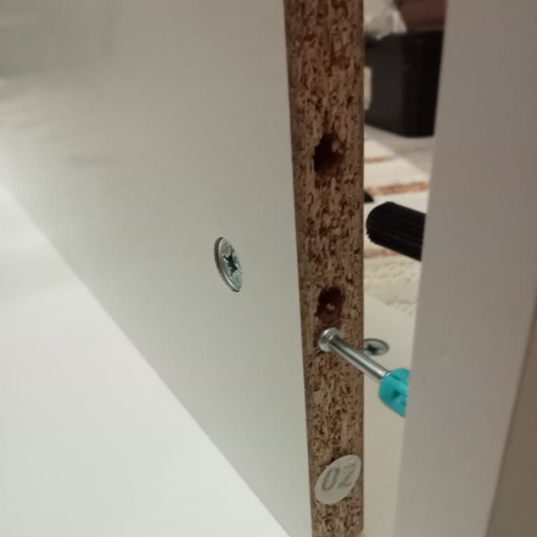 Derya Dekor Parça Birleşim Yerlerinin Birbiriyle Uyuşmaması