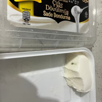 Algida Maraş Usulü Dondurma Da Böcek