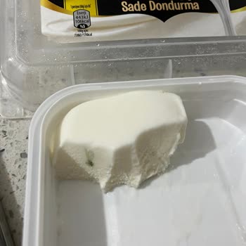 Algida Maraş Usulü Dondurma Da Böcek