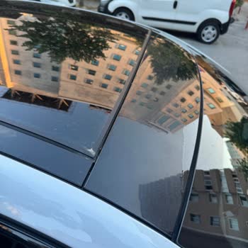 Peugeot 508 Sunroofun Önündeki Piano Black Kaplama Sorunu