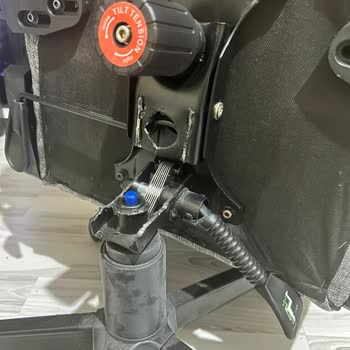 Hawk Gaming Chair Hawk Yaslanırken Sandalyem Kırıldı