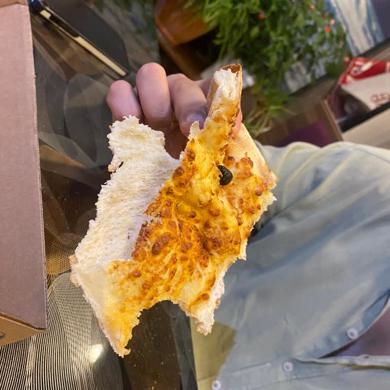 Domino's Pizza'dan Gelen Sipariş Tam Bir Hayal Kırıklığı